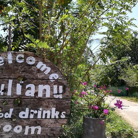 Julianu Hotel แทนกาลเล ภายนอก รูปภาพ